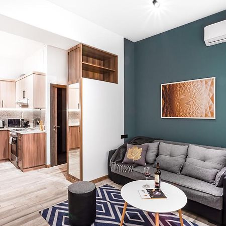 Hotelise I Tonic Apartment Erevan Esterno foto