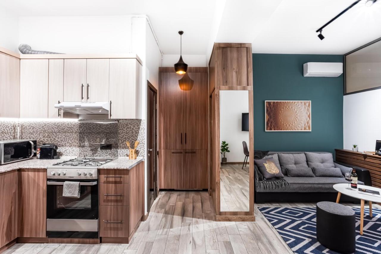 Hotelise I Tonic Apartment Erevan Esterno foto