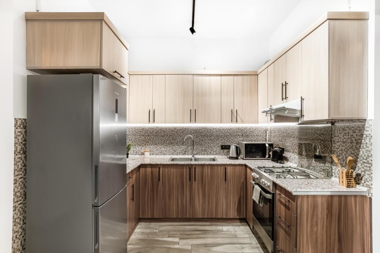 Hotelise I Tonic Apartment Erevan Esterno foto