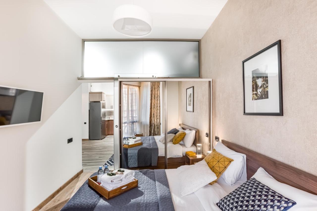 Hotelise I Tonic Apartment Erevan Esterno foto