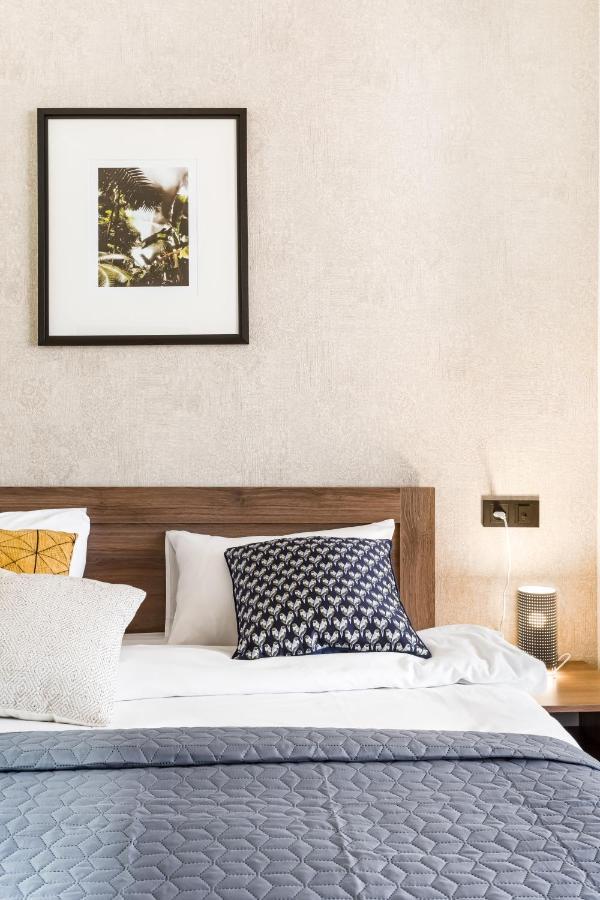 Hotelise I Tonic Apartment Erevan Esterno foto
